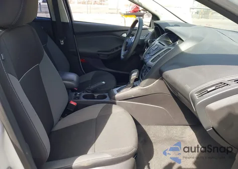 2014 Ford Focus Se z USA, uszkodzony, nr VIN 1FADP3F25EL413745